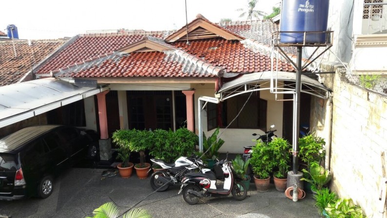 Rumah siap huni di Ciledug Tangerang