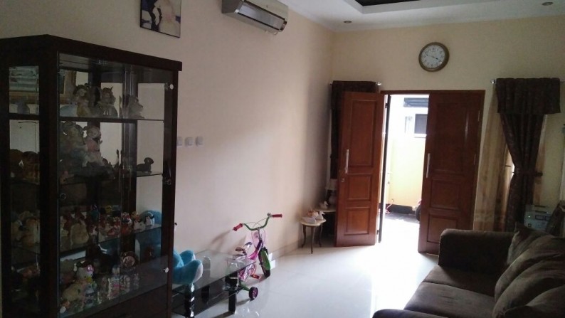 Rumah cantik siap huni di Gading Serpong