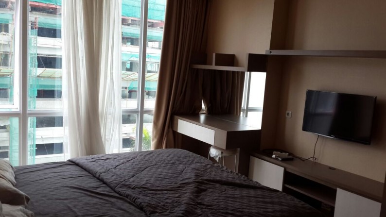 DISEWAKAN APARTEMEN NYAMAN DAN MURAH DI U RESIDENCE ,KARAWACI