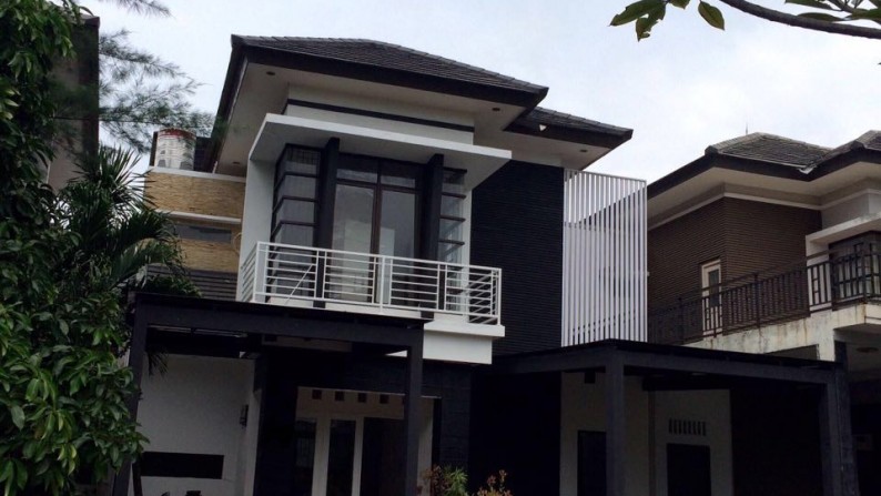 DIJUAL MURAH RUMAH ASRI DAN NYAMAN DI KAWASAN GRAHA RAYA