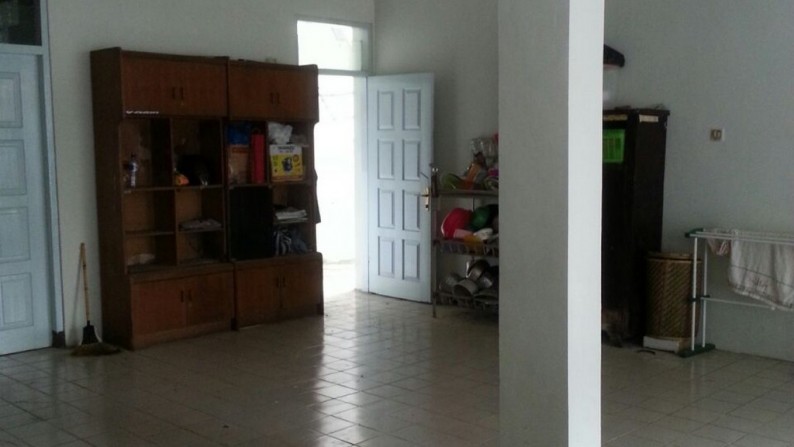 RUMAH KOST DIJUAL DI SOROWAJAN BARU, BANGUNTAPAN, BANTUL.