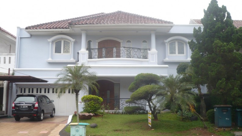 Dijual rumah strategis, area hijau, dekat taman kota 1, ITC BSd, Pasmod, Medika RS, siap huni. Taman giri Loka, BSD City