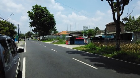 TANAH  DIPINGGIR JALAN RAYA KLATEN, NGAWEN, KLATEN