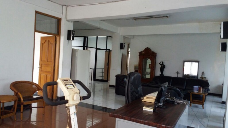 DIJUAL MURAH RUKO 3 GANDENG + KAVLING, STRATEGIS, NYAMAN, BISA UNTUK GUDANG/KANTOR/RUANG USAHA