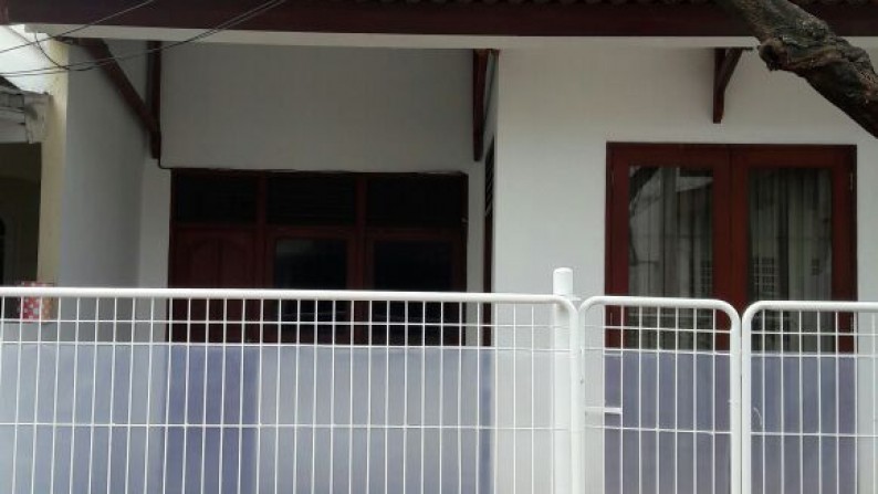 Rumah Siap Huni Di Bintaro Sektor 4