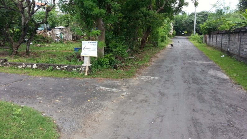 land in nusa dua exclusive villa complex