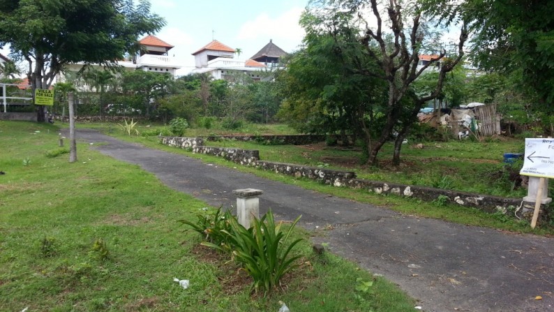 land in nusa dua exclusive villa complex