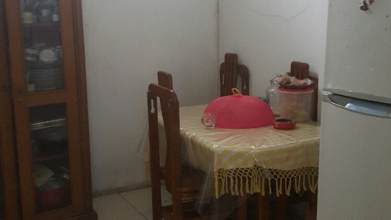 DIjual Rumah di Jl. Hamengkubowono - Perum 3, Karawaci