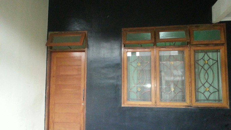 Rumah  nyaman & aman di Ciputat Tangerang Selatan