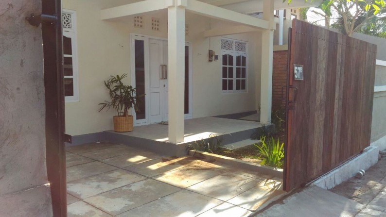 house for sale in commercial villas area