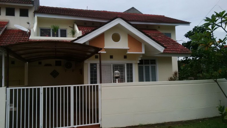 DIJUAL MURAH RUMAH ASRI DAN NYAMAN DI KAWASAN BSD CITY