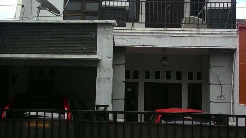 Rumah Siap Huni  di Villa Bintaro Indah Tangerang