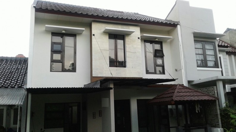 Rumah Bagus,siap huni,Nyaman & Aman di Cirendeu