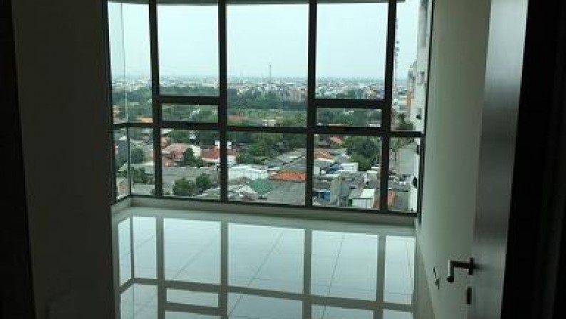 Disewakan Apartemen Baru di St.Moritz, Puri Indah