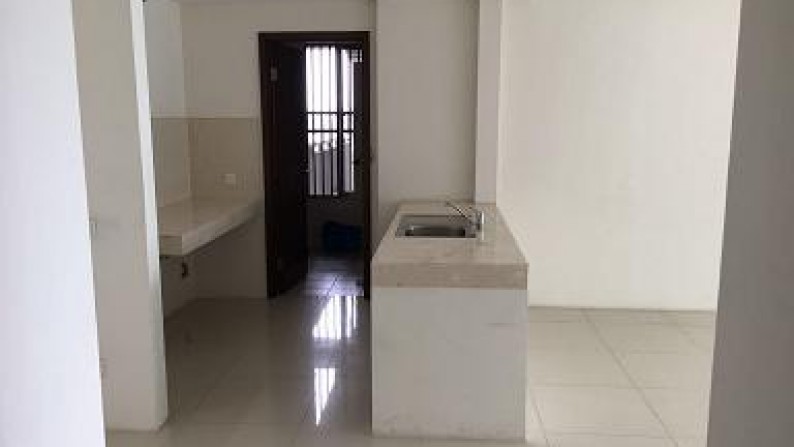 Disewakan Apartemen Baru di St.Moritz, Puri Indah