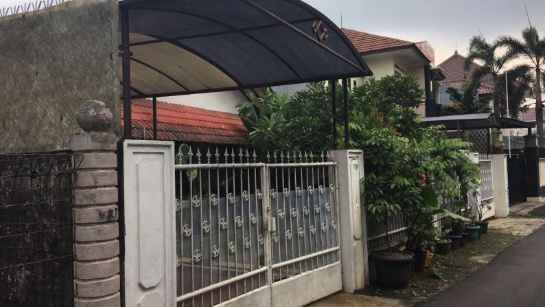 Rumah Bagus dan Strategis Di Cilandak Barat