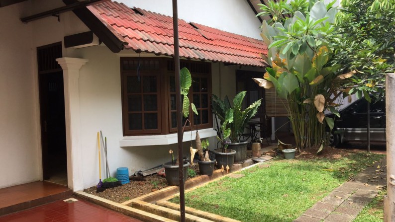 Rumah Bagus dan Strategis Di Cilandak Barat