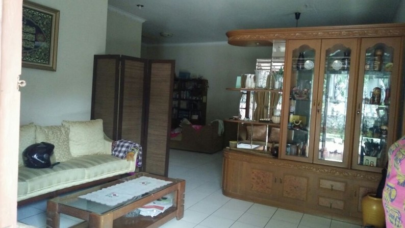 Rumah  halaman belakang,siap huni di Pondok Jaya