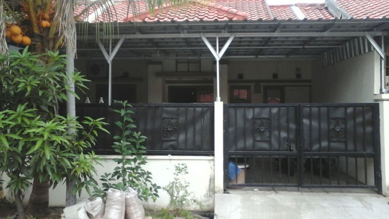 Dijual Rumah Bagus Cantik Baru Renov Terletak Strategis