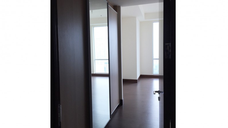 FOR RENT prestigious and luxurious residential apartment unit at Pakubuwono Signature located in prime location, South Jakarta