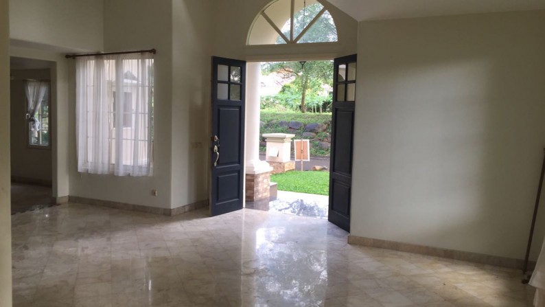 Dijual Rumah di Taman Mediteranian Golf - Lippo Karawaci