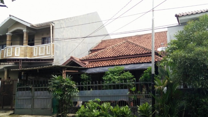 Rumah siap huni di Sektor 2 Bintaro Jaya