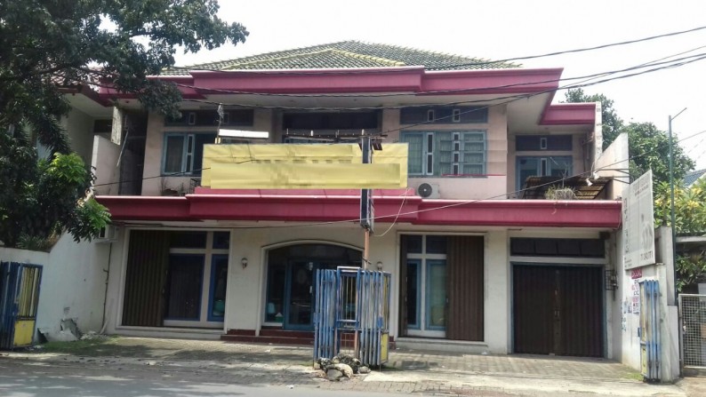 Rumah Pinggir Jalan Cocok Untuk Usaha Di Bintaro 3A