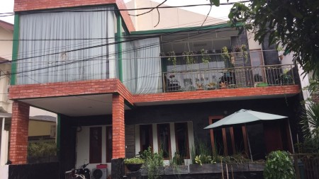 Rumah full furnish,bagus di Bintaro Jaya Sektor 5