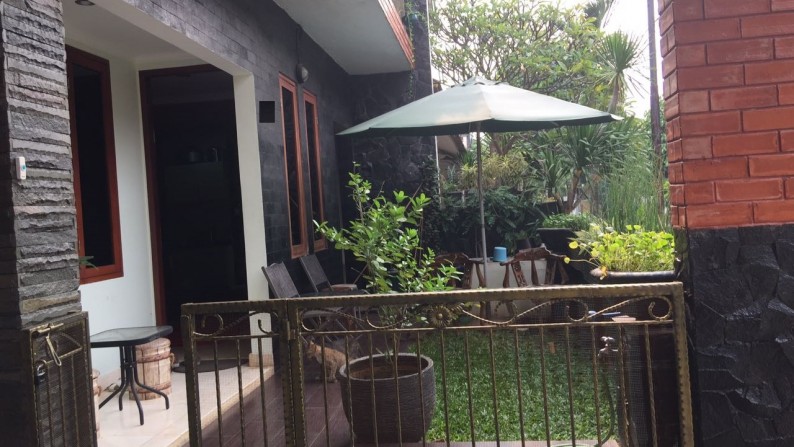 Rumah full furnish,bagus di Bintaro Jaya Sektor 5