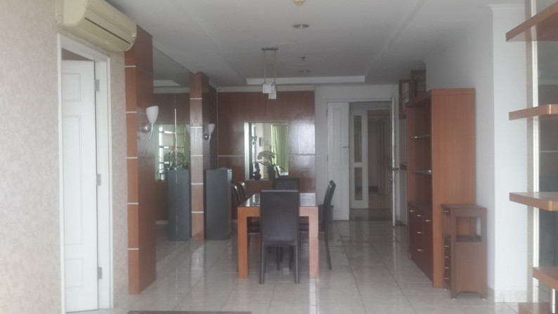 Disewakan Apartemen French Walk Tower Evian, Fully Furnished, Siap Huni