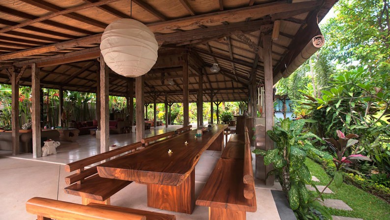 A Retreat Business with great occupancy set on 2700 sq m of Freehold and Leasehold Land for sale Just 10 Minute From Ubud Center