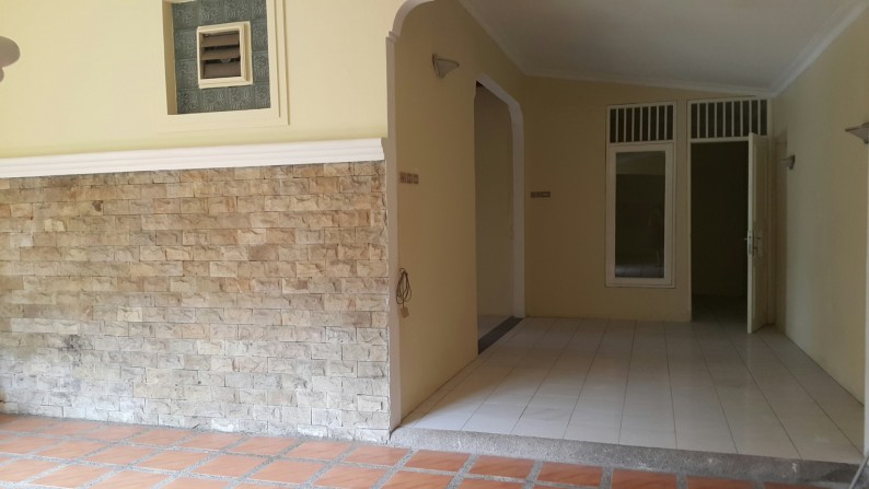 Dijual Rumah Taman Bromo - Lippo Karawaci