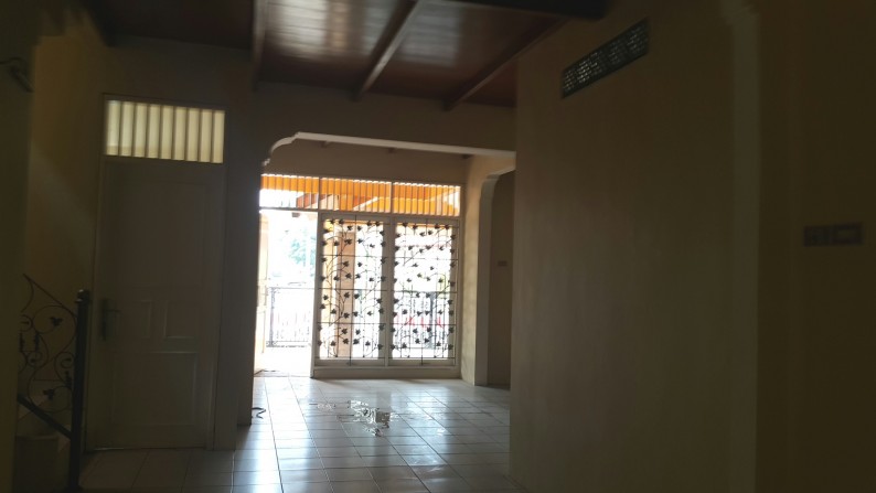 Dijual Rumah Taman Bromo - Lippo Karawaci