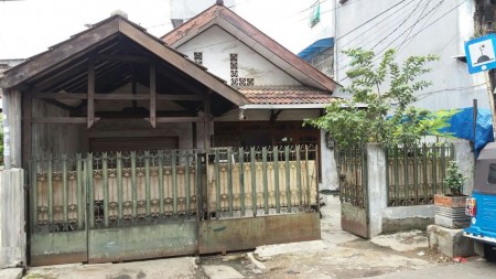 Rumah Tua Cocok Buat Kost-kostan Di Mangga Besar