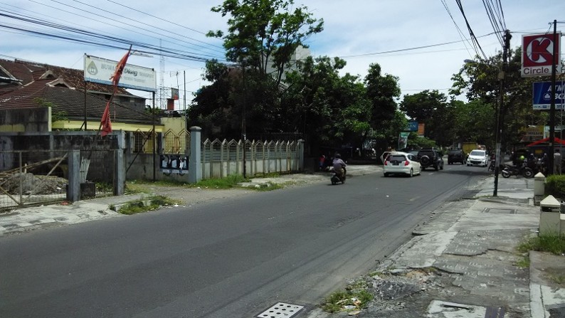 TANAH STRATEGIS DENGAN HARGA KOMPETITIF DI JL. TIMOHO, YOGYAKARTA.