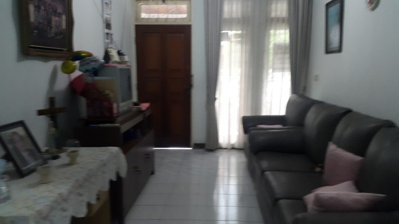 Jual Rumah 2 Lantai di Puri Indah