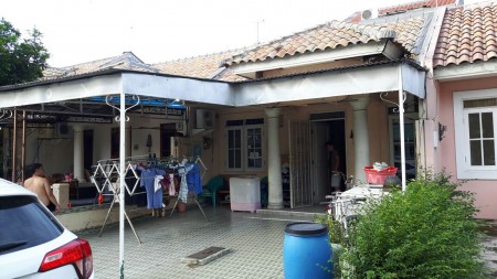 Dijual Rumah di Taman Imam Bonjol - Lippo Karawaci