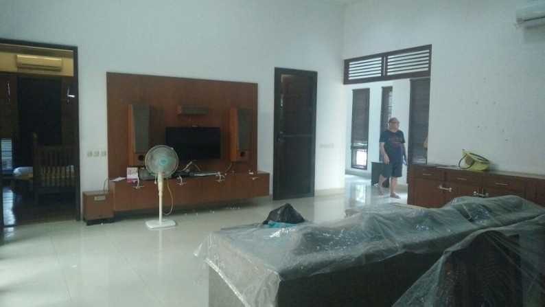 Rumah minimalis,dalam cluster di Bintaro 9