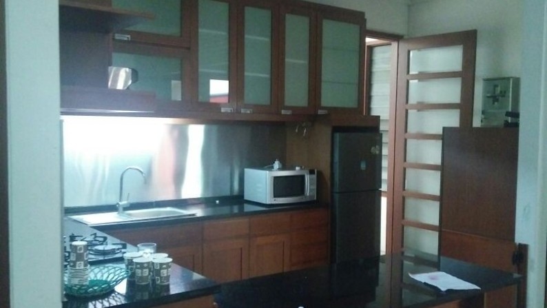 Rumah minimalis,dalam cluster di Bintaro 9