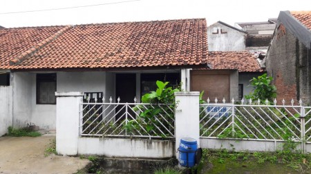 Rumah siap huni di Komp batan Indah Serpong