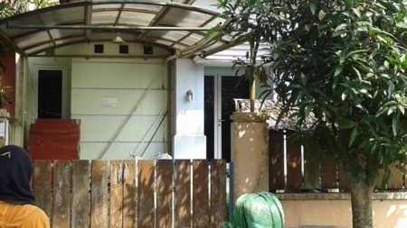 Dijual Rumah di Komp. Telahga Kahuripan - Parung, Bogor