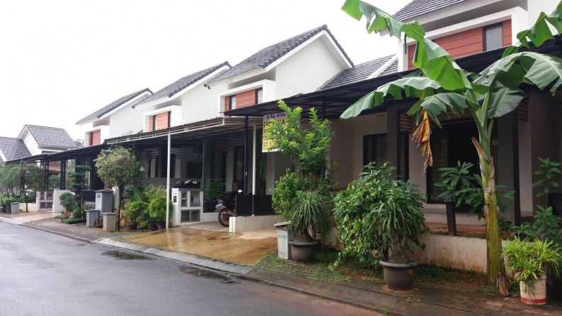 DISEWAKAN RUMAH MURAH DI MELIA GROOVE , GRAHA RAYA