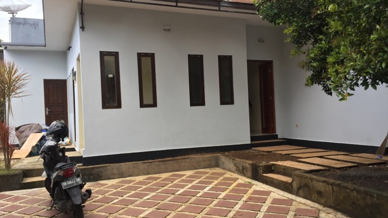 Dijual rumah di kompleks perumahan mewah pecatu graha