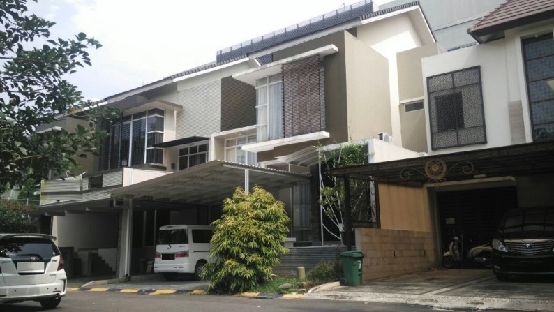 Rumah Bagus,minimalis di Bintaro Jaya sekt 7