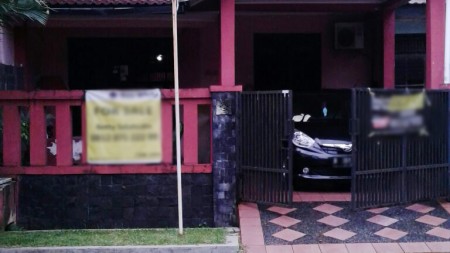 Rumah Disewakan nyaman, aman, dan siap huni Terletak di daerah VBI-Jombang