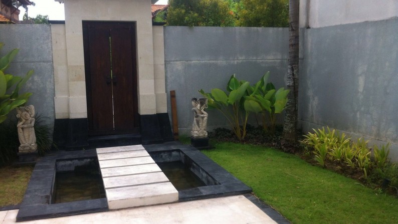 Beautiful villa for sale in Canggu Berawa (SA/187)