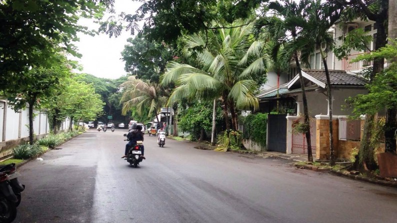 Rumah Nyaman dan Siap Huni di kawasan Trulek, Bintaro