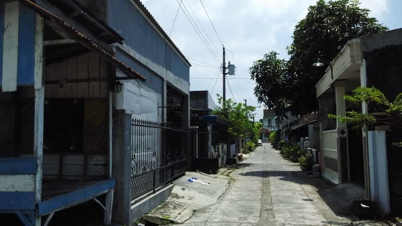 RUMAH KOST  DI JL.MERPATI, WARINGINREJO, SOLO BARU,  SUKOHARJO