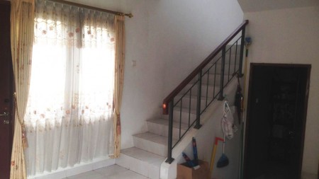 Dijual Rumah cantik di Festive Garden, Grand Wisata