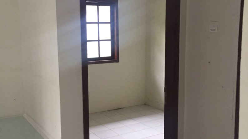 Rumah dijual di Wisma Cakra Cinere